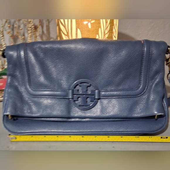 Tory Burch Navy Leather Amanda Foldover Cross body bag. - Picture 2 of 16